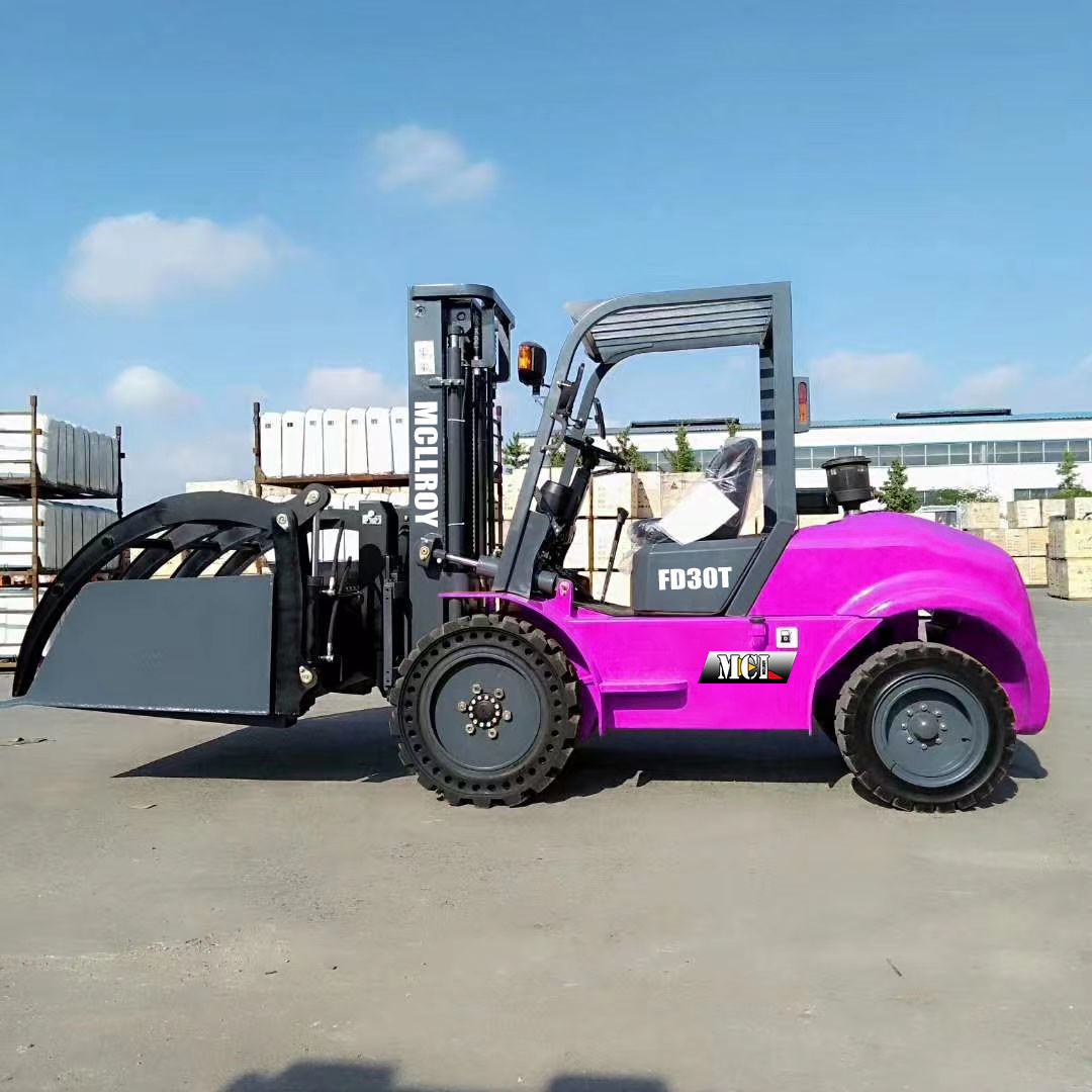 Overall Length 4160 /3090 Mm High Speed Rough Terrain Forklift Truck Total Weight 4900 KG Safe