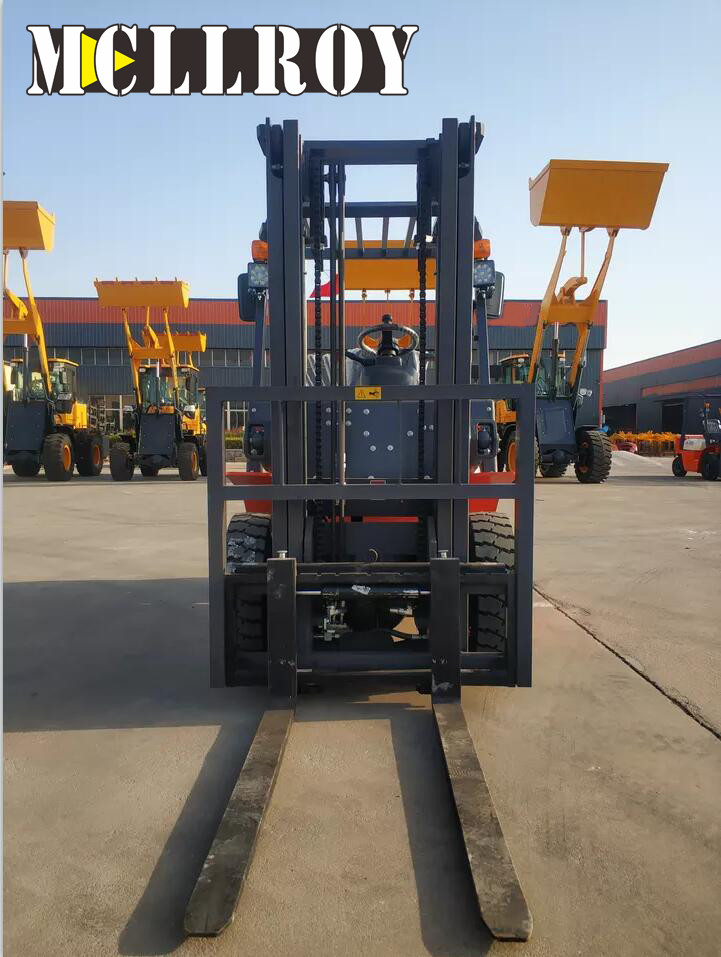 40KW Diesel Powered Forklift , Small Forklift Truck 3000mm Lift Height